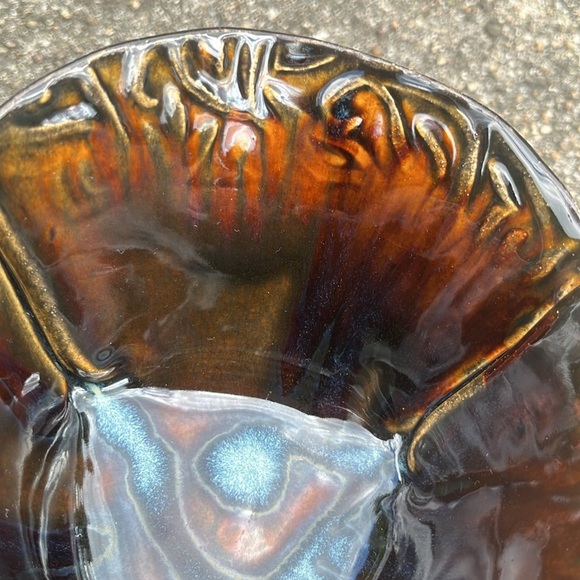 Hillborn Pottery Handmade Brown and Blue Ceramic Fold Over Bowl Signed Canada - Picture 6 of 8